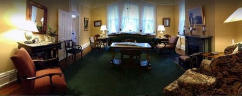 Bed and Breakfast 1888 Wensel House à Natchez Extérieur photo